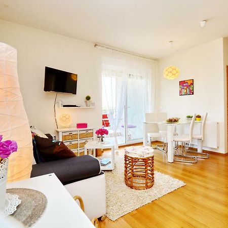 Apartment Vacation In Zadar - Mirna Exterior photo