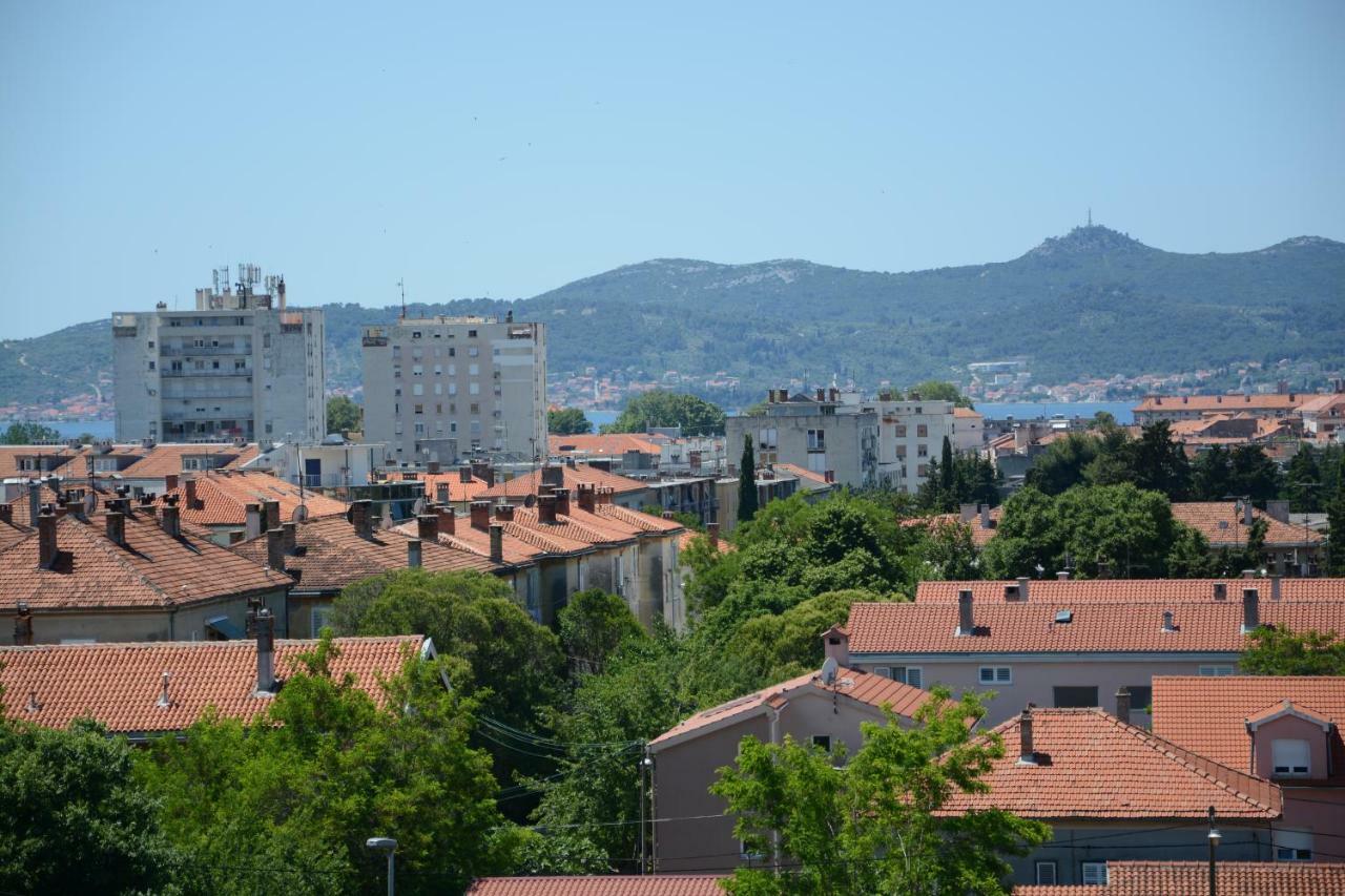 Apartment Vacation In Zadar - Mirna Exterior photo